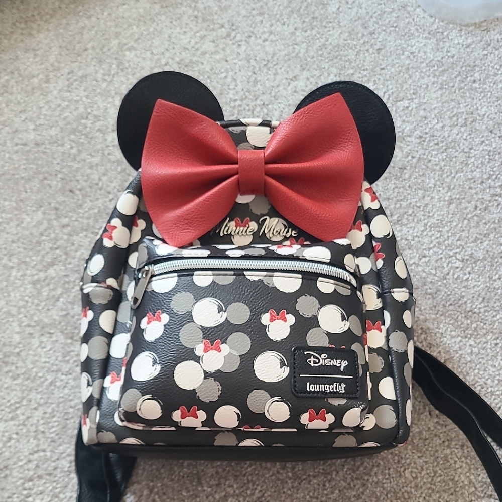 Loungefly Minnie Mouse Backpack - Black and Red